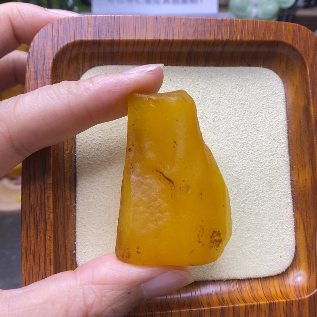 定制琥珀未镶嵌多*敏