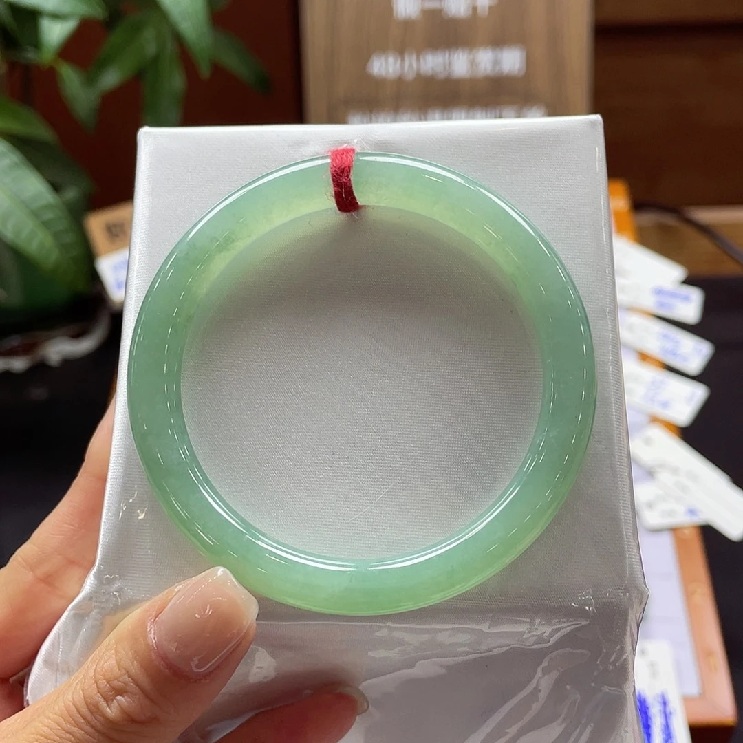 翡翠手镯未镶嵌48 号链接