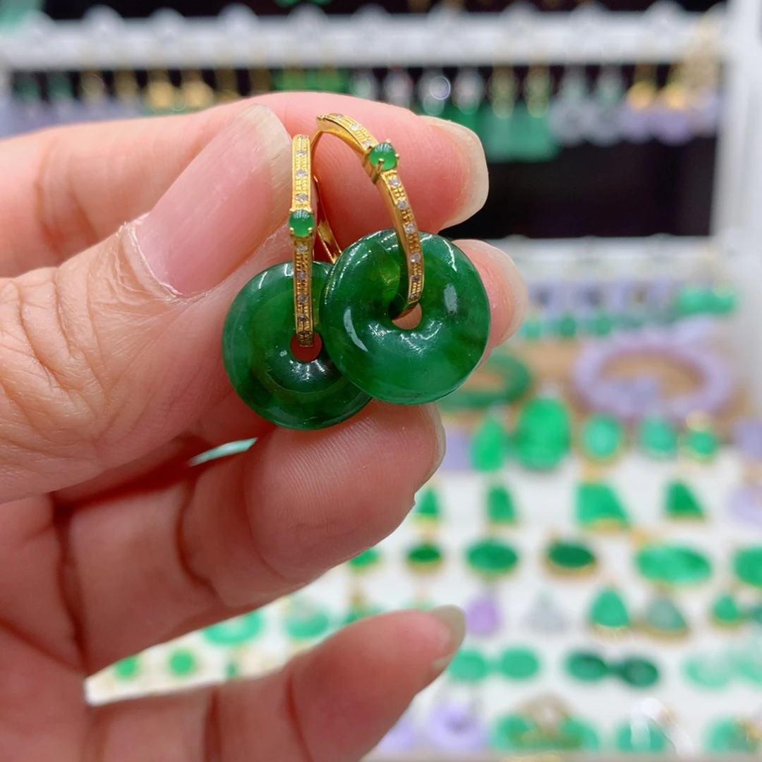 翡翠18K金镶嵌耳饰