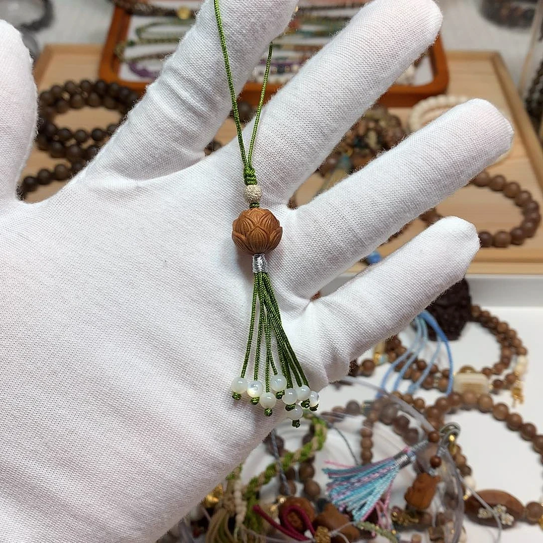 手串/手链檀香木印度迈索尔老山檀香三层莲花手机链