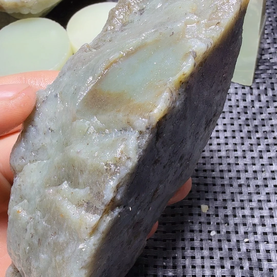 和田玉（糖玉）未镶嵌珠宝半成品