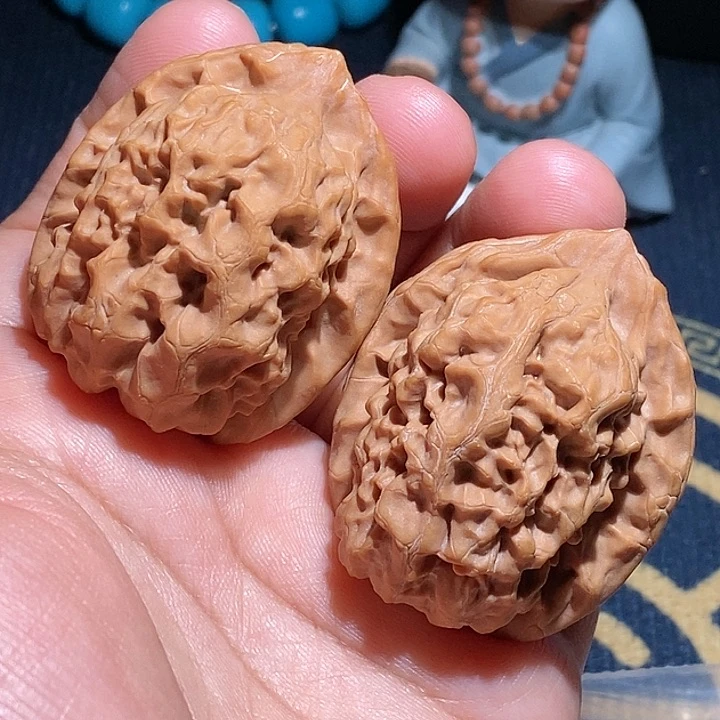 【闪购商品】文玩核桃吊坠核欢