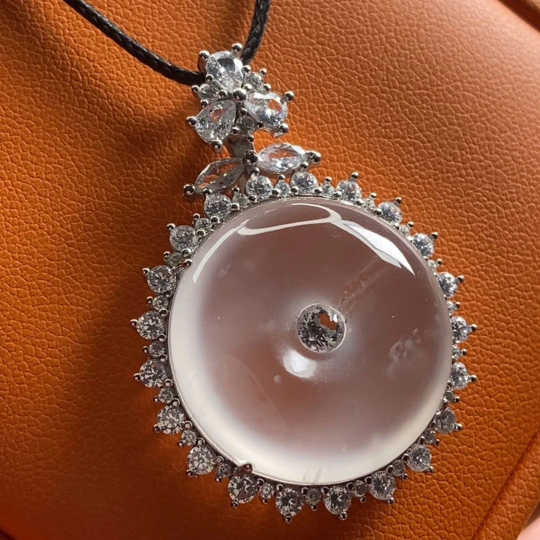 石英质玉颈饰银S925镶嵌