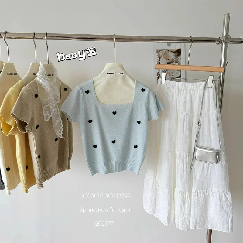 设计感小众爱心针织衫T恤女夏季新款气质减龄显瘦方领短袖上衣潮