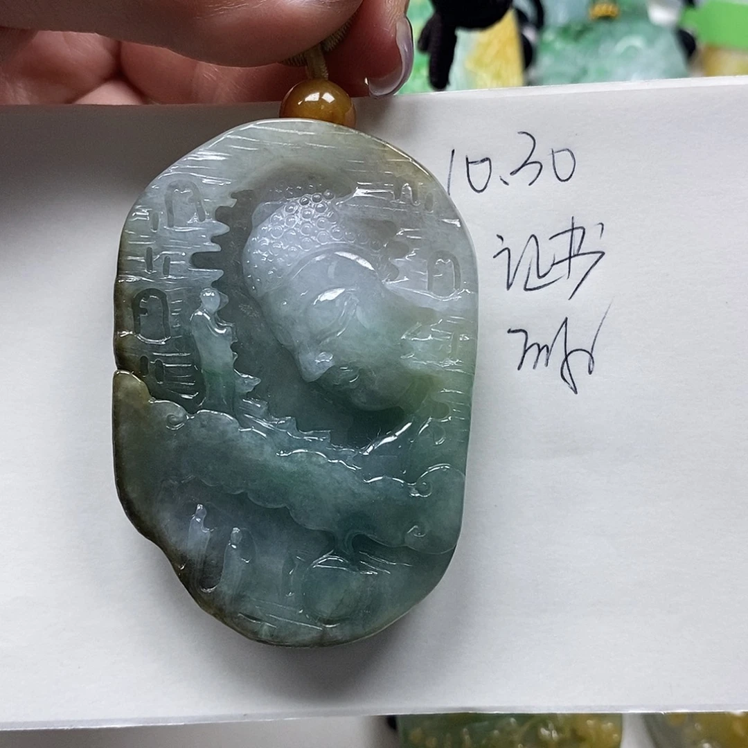 吉***宝翡翠未镶嵌颈饰翡翠