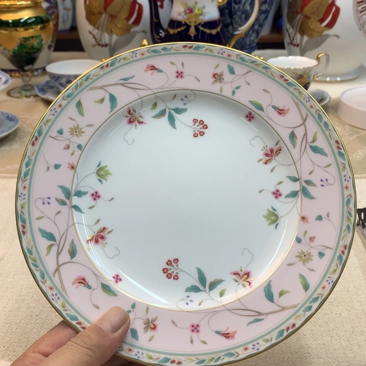 紫砂金瓷阁精品瓷器店