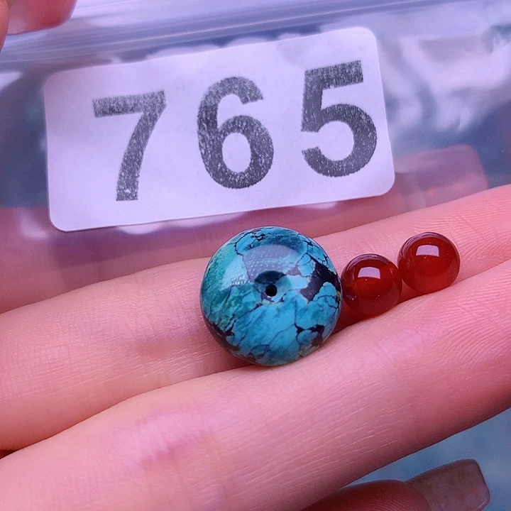 南红玛瑙未镶嵌珠宝奇石