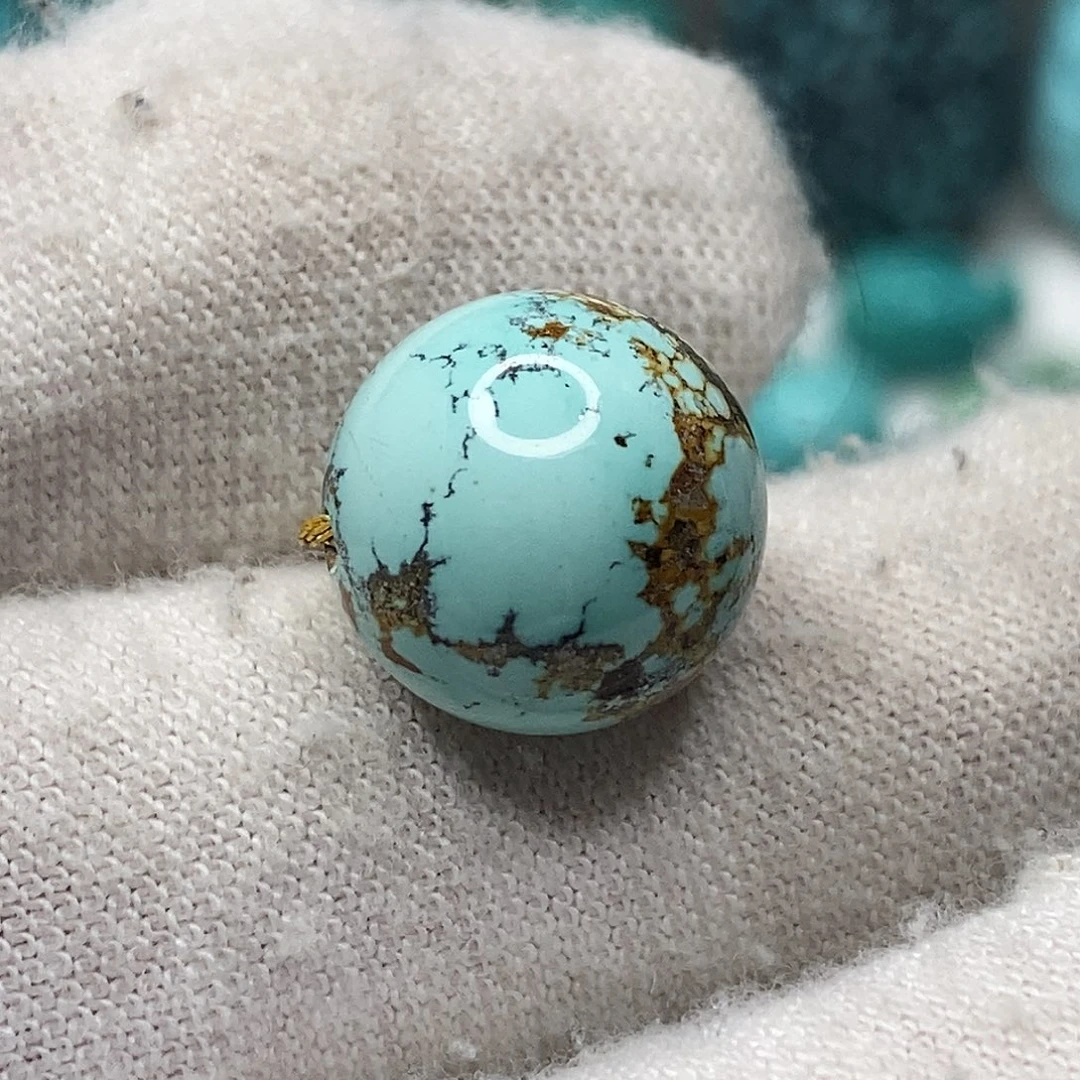 绿松石未镶嵌天然原矿 带武汉地大证书