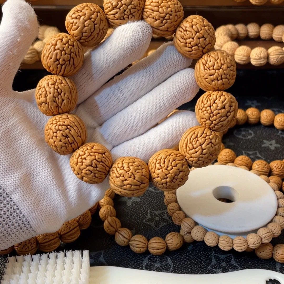 桃核手串霸王巨龙