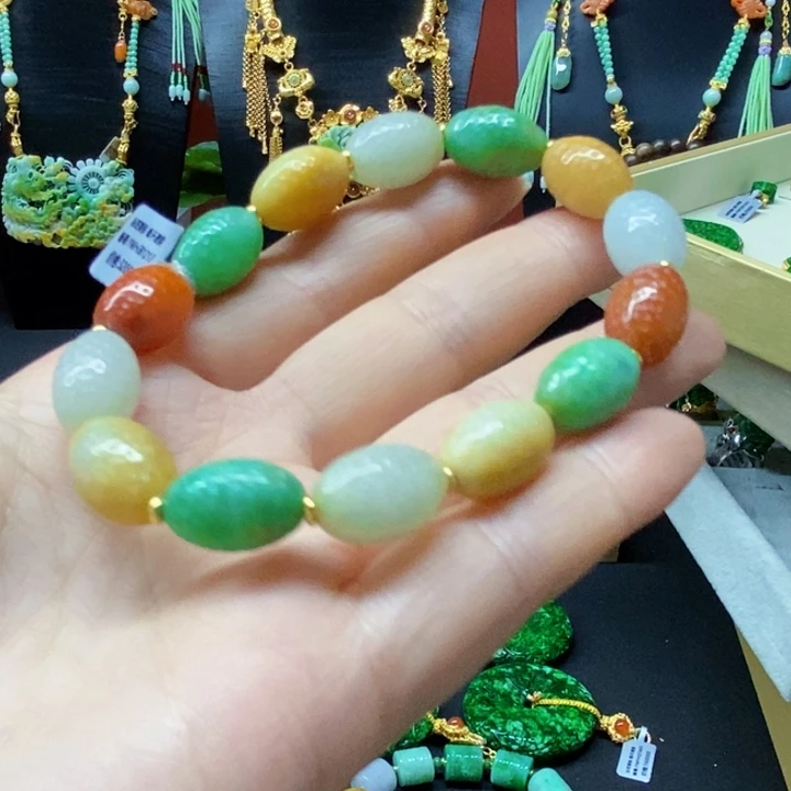 翡翠未镶嵌颈饰手串