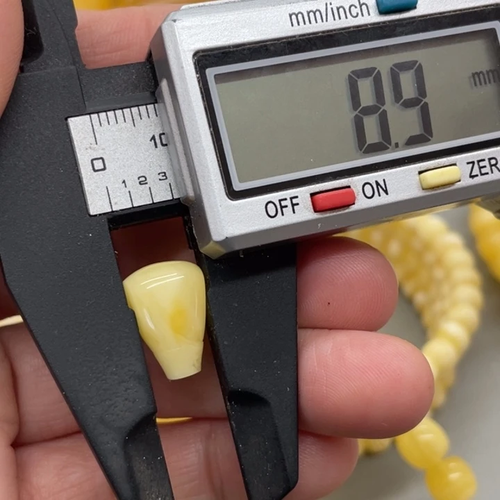 琥珀未镶嵌裸石蜜蜡