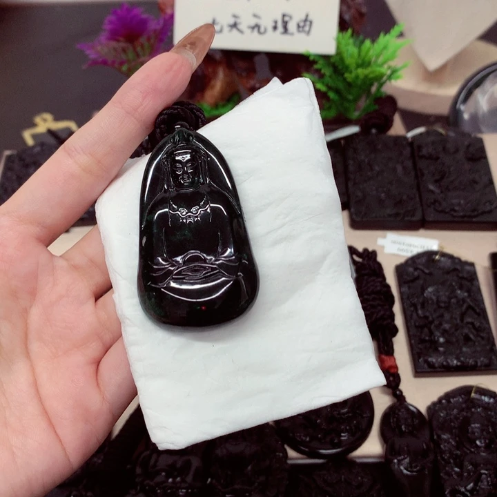 未镶嵌挂件翡翠安*