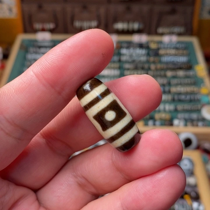 未镶嵌玛瑙/玉髓珠宝半成品