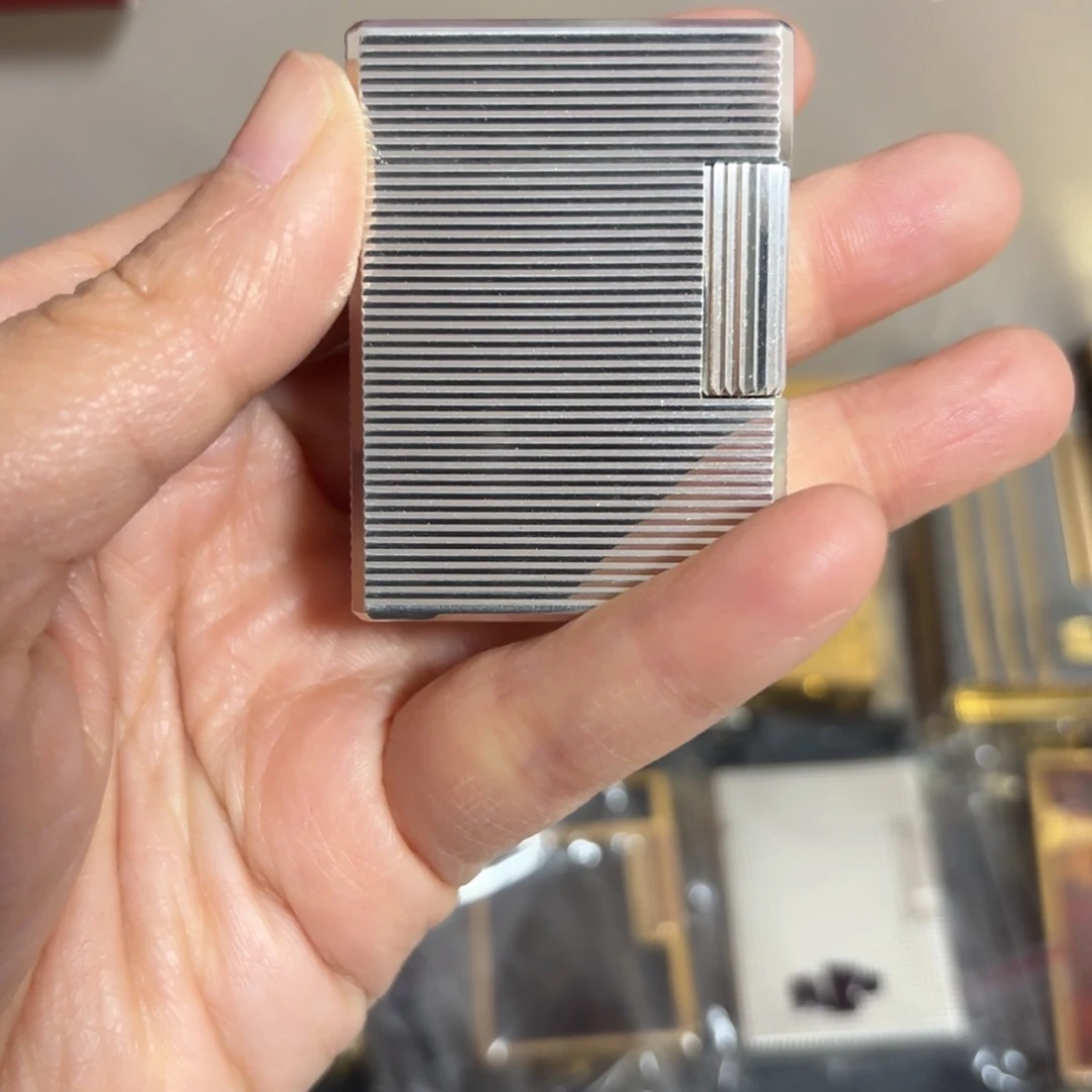 都登卡中古打火机