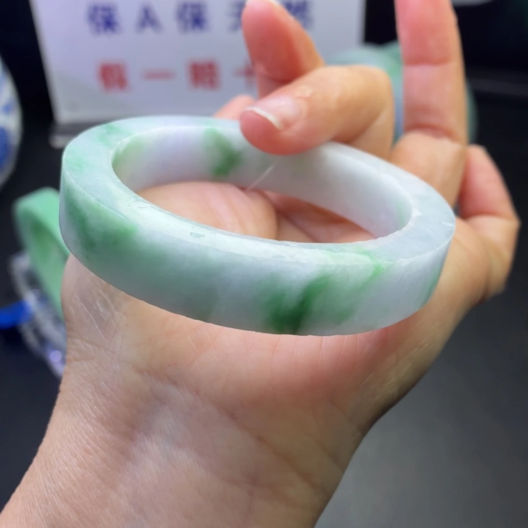 定制翡翠未镶嵌翡翠手镯春彩大漏
