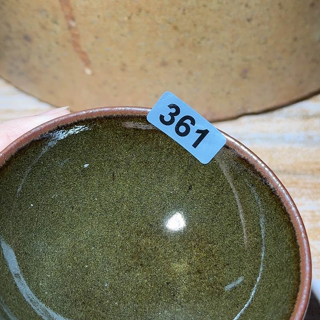 茶盏哦哦哦哦哦小燕子