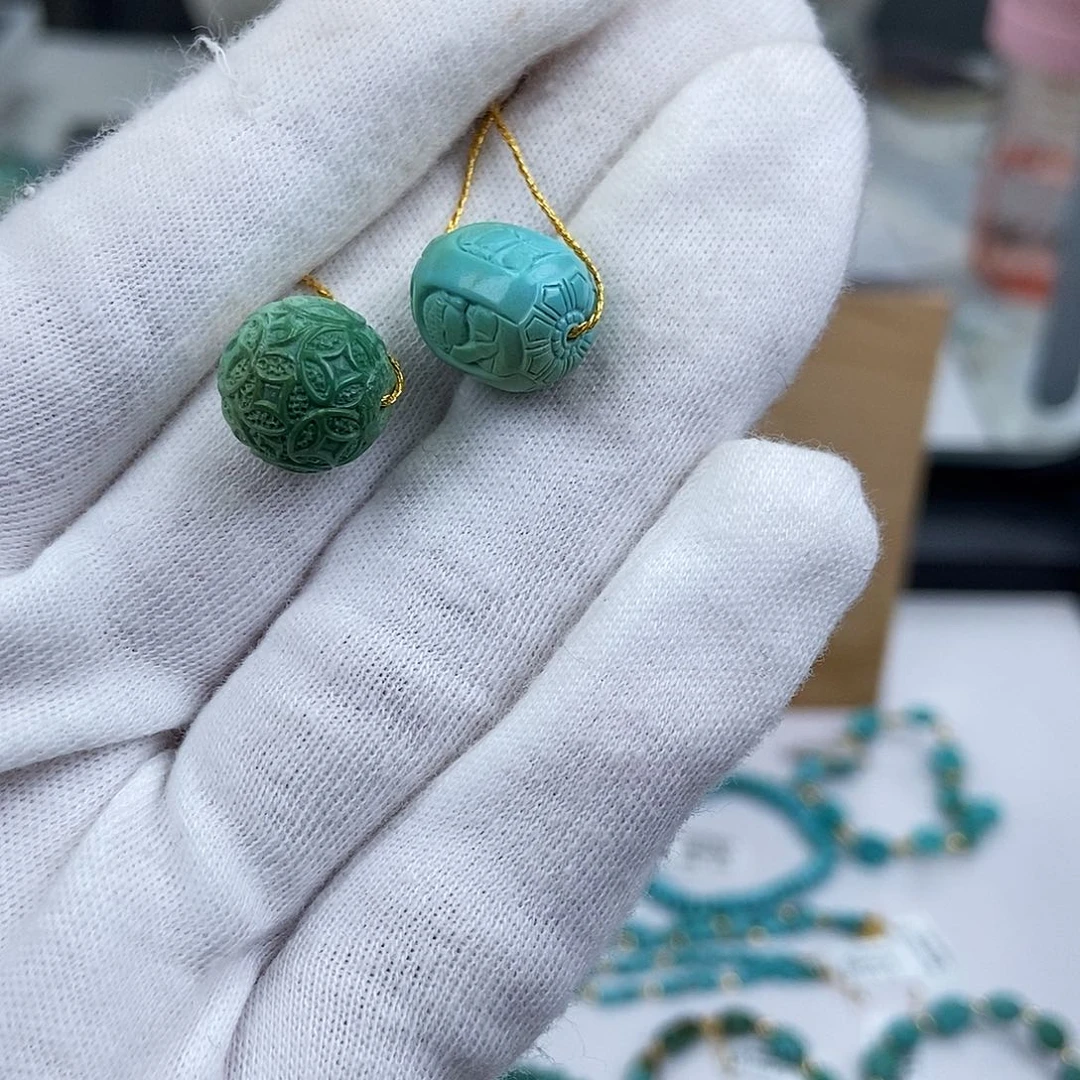 8***5绿松石未镶嵌珠宝奇石