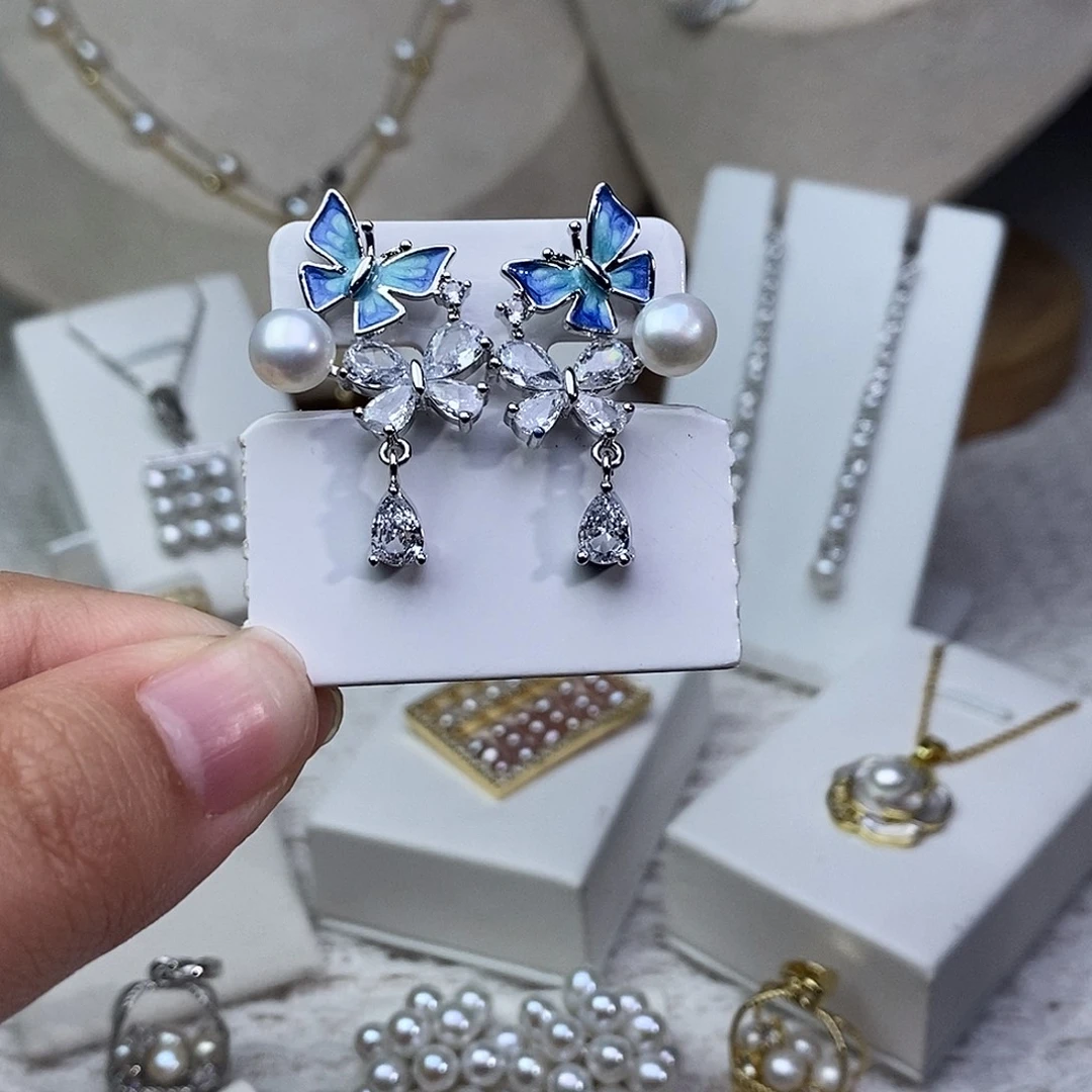 银S925镶嵌淡水珍珠耳饰