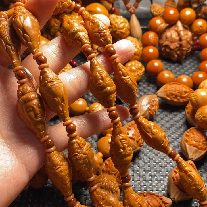 吊坠橄榄核柳叶观音