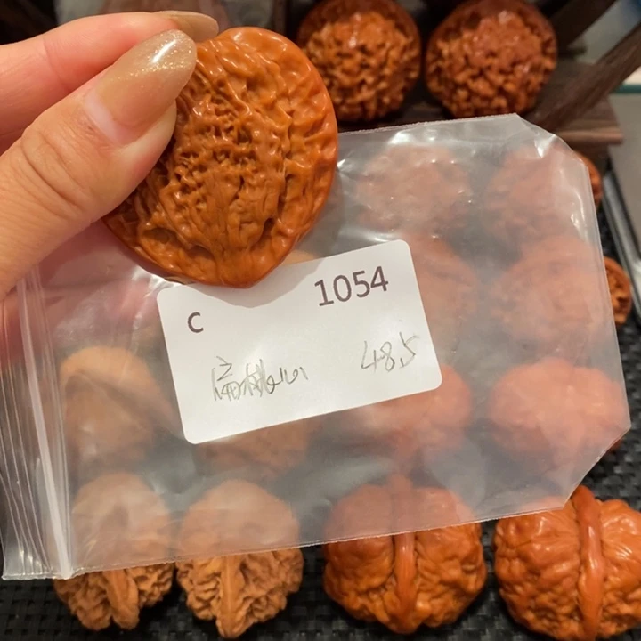 把件文玩核桃精品桃心48.5