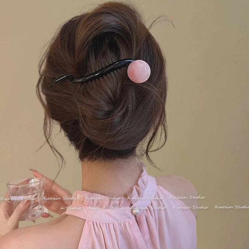 简约入春！复古大气一字夹2025新款高级感扭扭发夹后脑勺鲨鱼夹