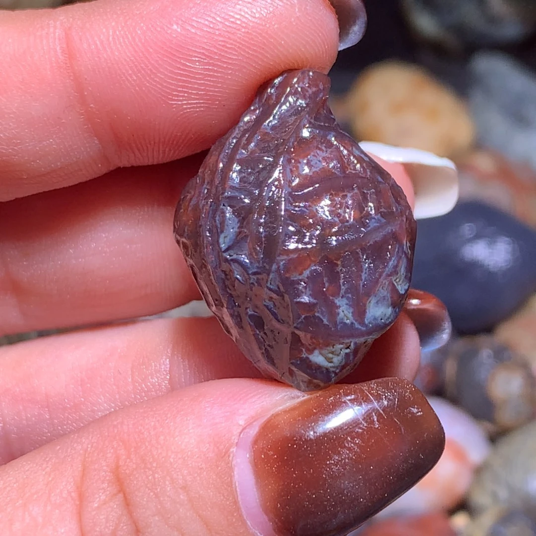 石材精品血脉吊坠。。