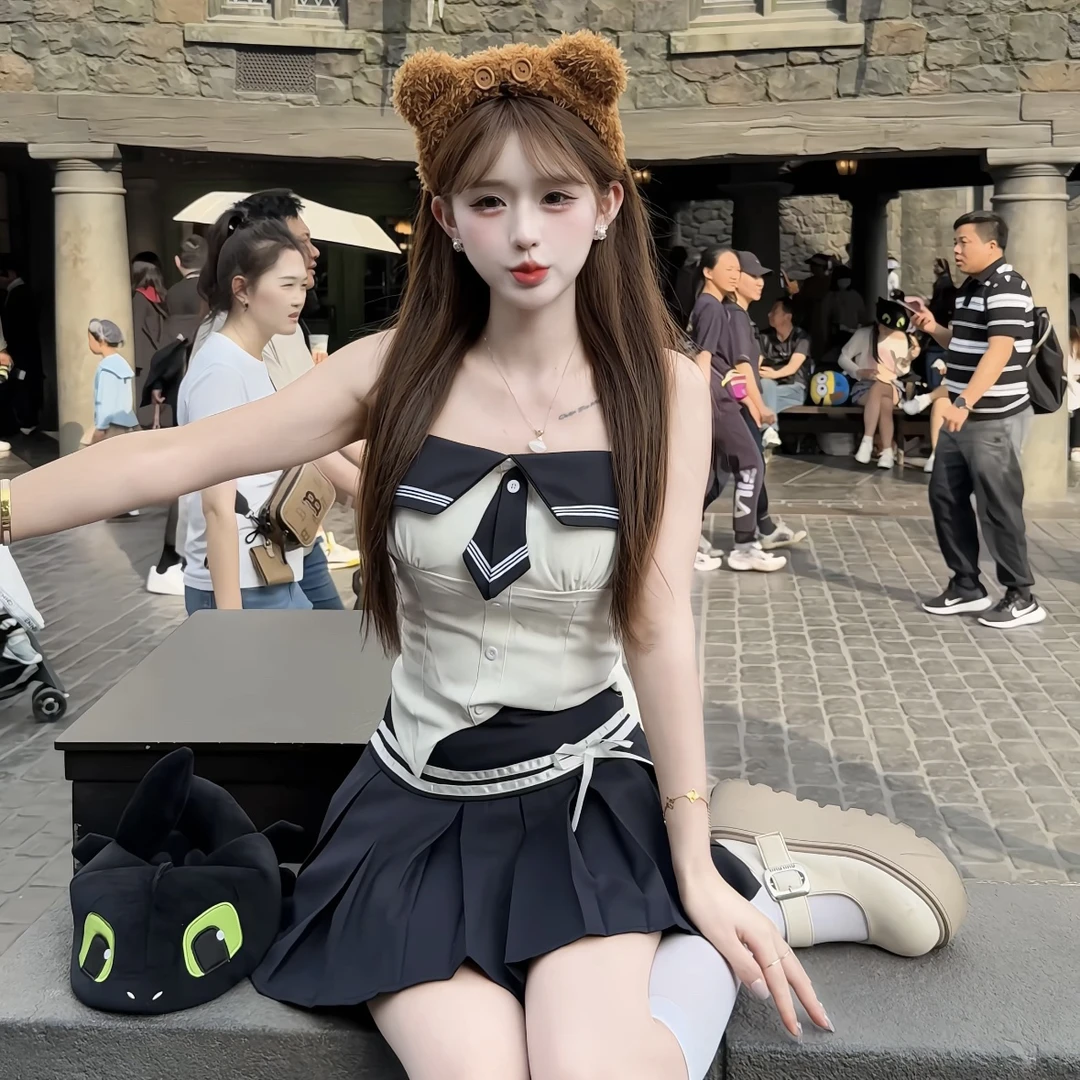 【学院海军风抹胸背心+短裙套装】