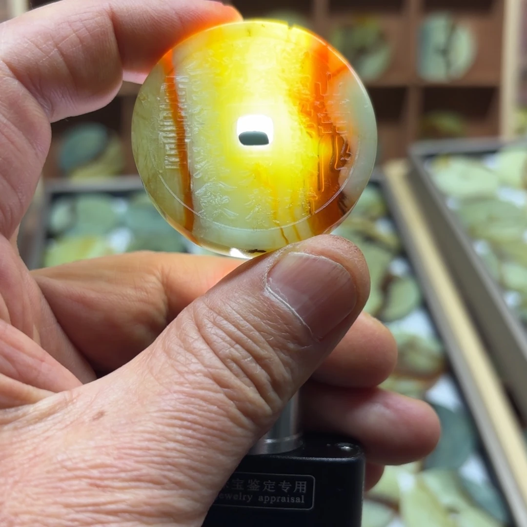 岫玉岫玉山鬼未镶嵌