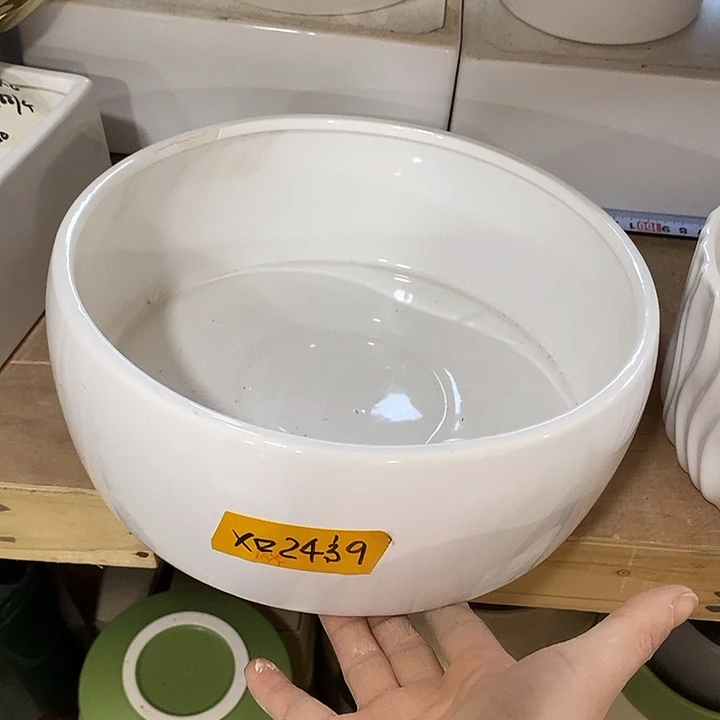 摆件陶陶盆有孔 瑕疵介意勿拍