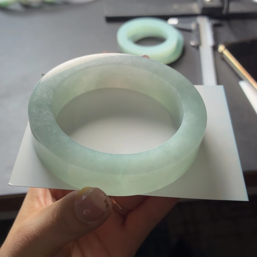 生***花定制翡翠未镶嵌翡翠