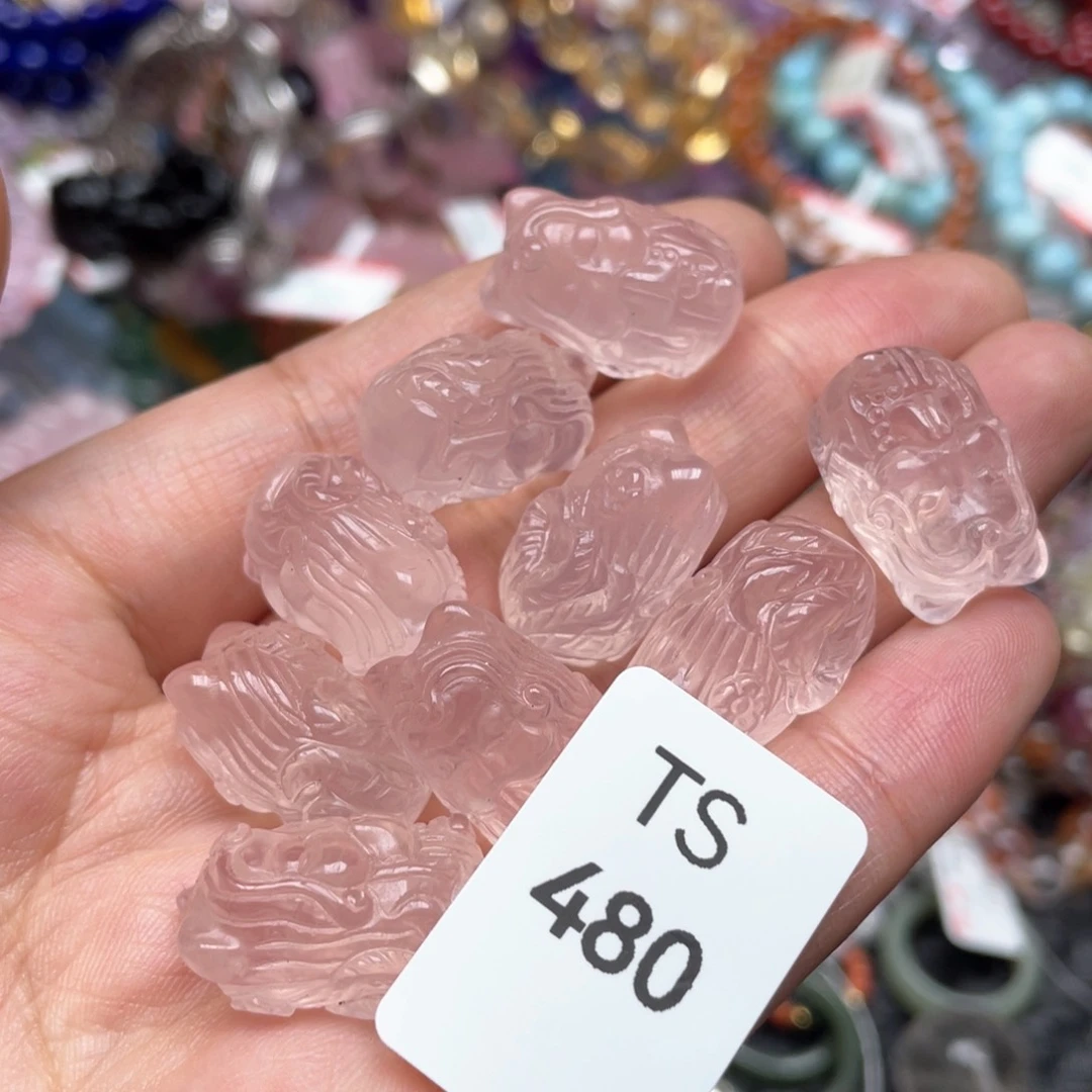 水晶多样性发一只未镶嵌