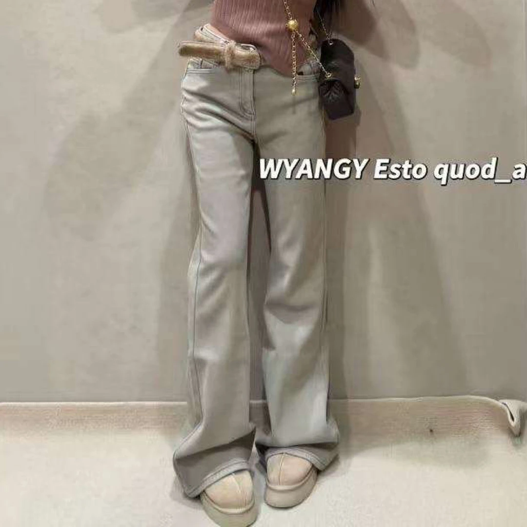 摩卡色加绒高腰显瘦提臀微喇牛仔裤女冬季加厚百搭设计感拖地长裤