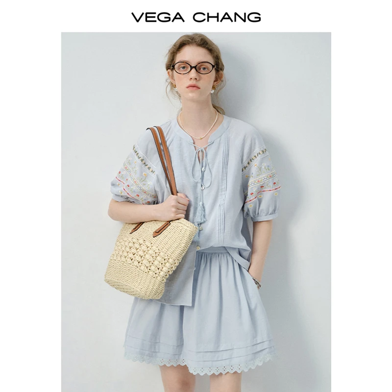 VEGA CHANG时尚套装女2025夏季田园风系带V领刺绣小衫套装0410