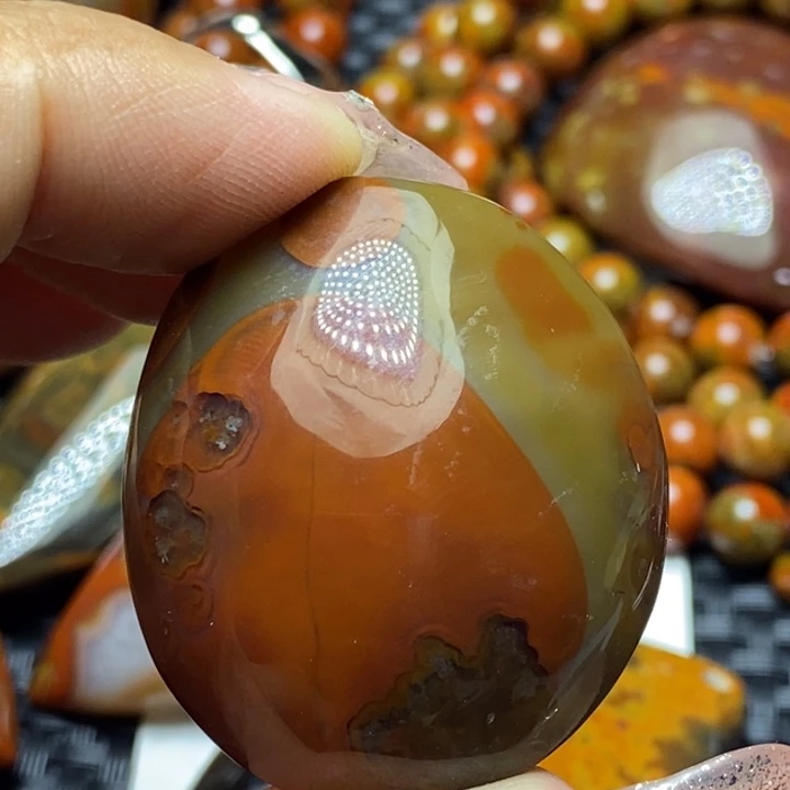 玛瑙/玉髓颈饰未镶嵌M***o