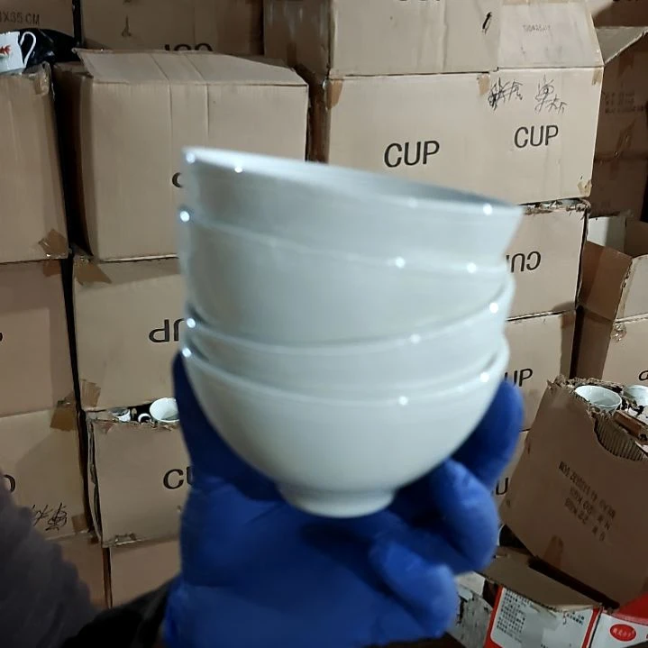 摆件陶瓷盘子碗啥都有