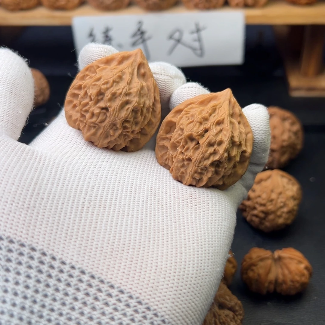 文玩核桃吊坠野生小众