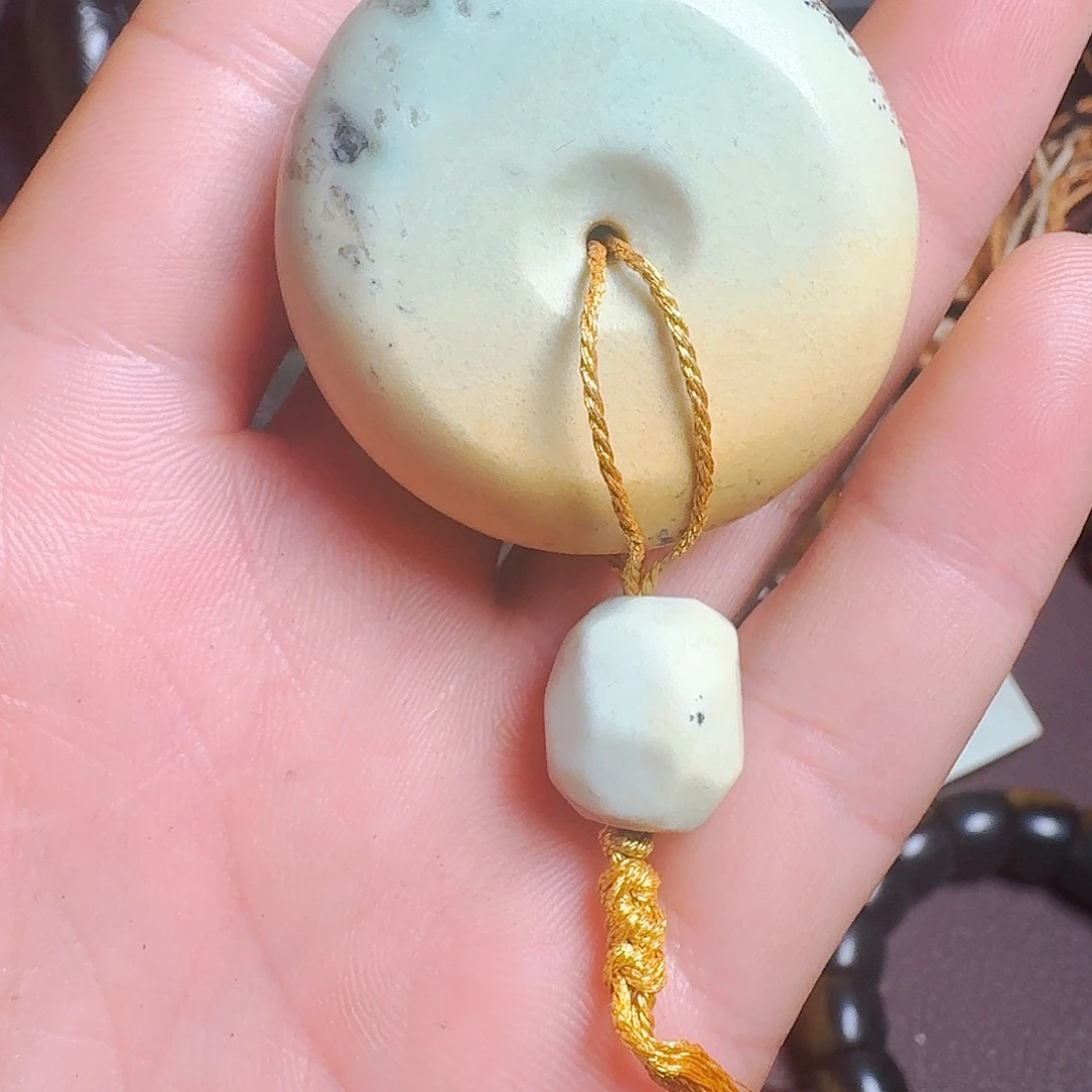 岫岩河磨玉（透闪石质玉）未镶嵌挂件