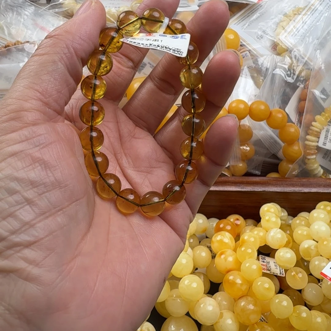 未镶嵌琥珀珠宝奇石
