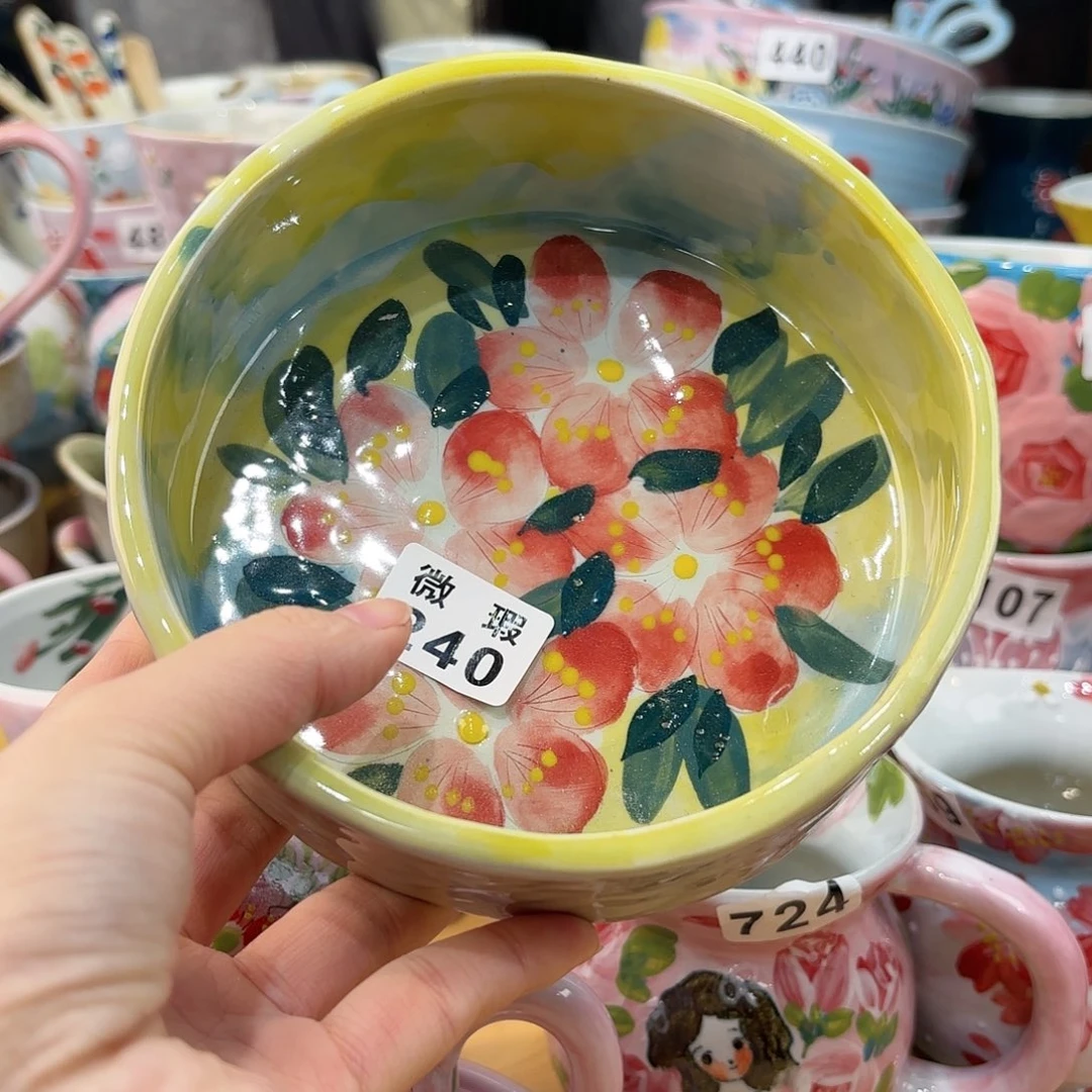 瓷片兔兔盖茨。兔兔