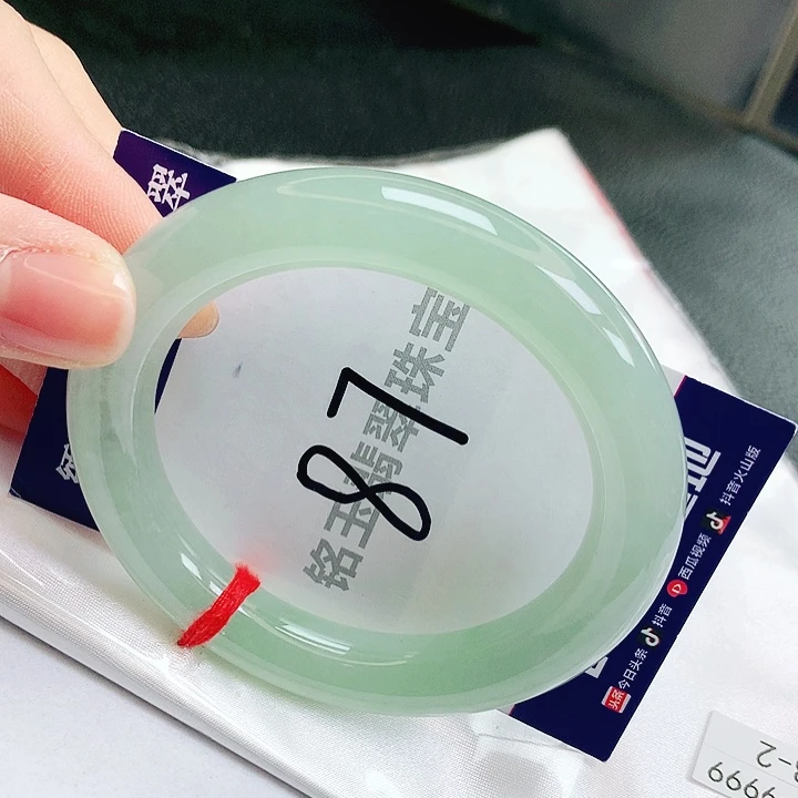 翡翠未镶嵌手镯缅甸天然a货翡翠手镯