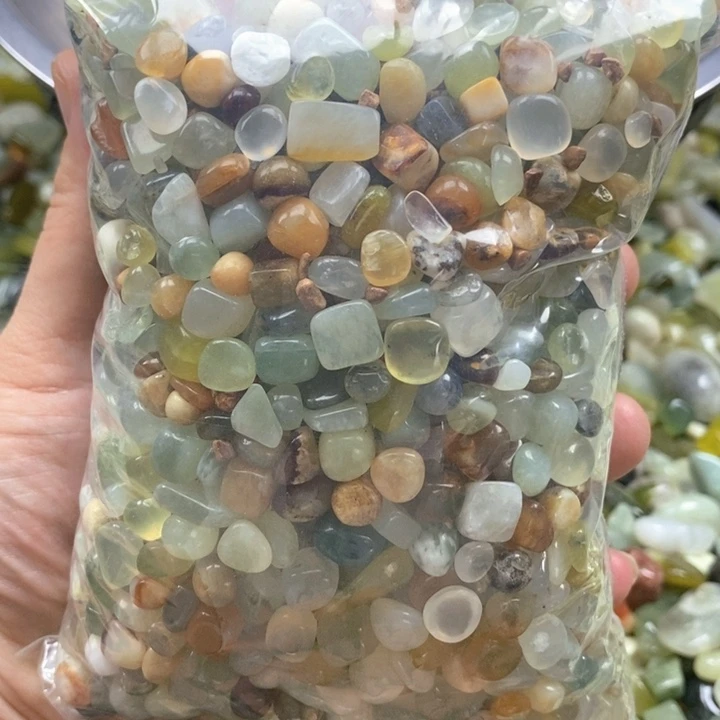 未镶嵌蛇纹石玉鱼缸石