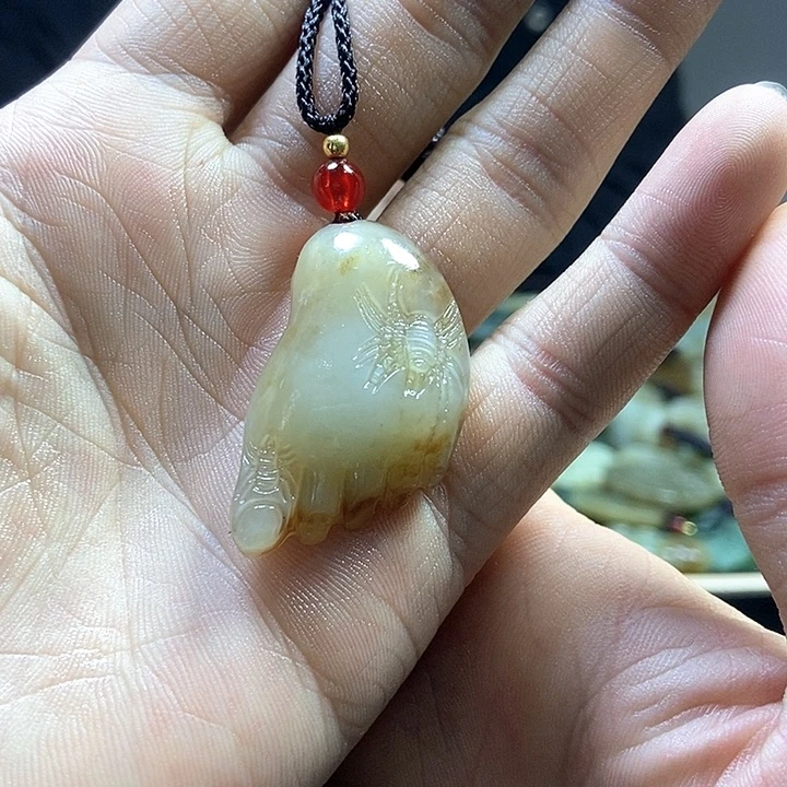 和田玉未镶嵌挂件