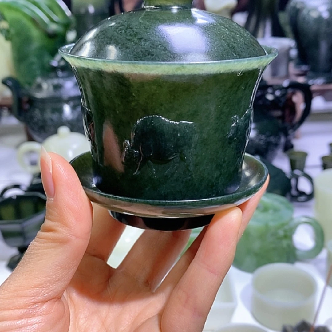 【闪购商品】和田玉摆件未镶嵌微瑕 盖碗
