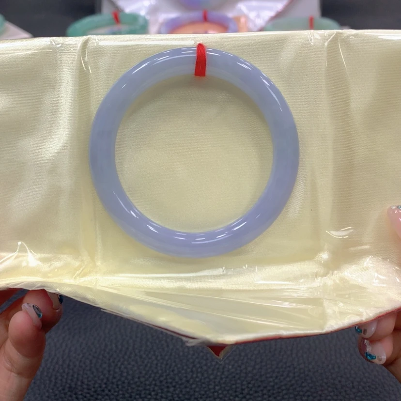 【闪购商品】翡翠手镯未镶嵌翡翠