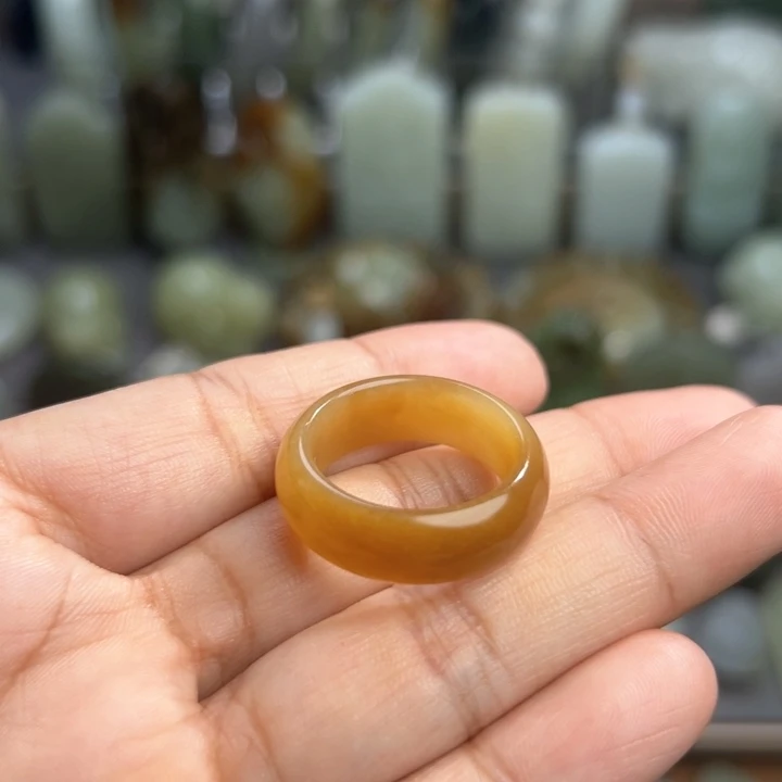 和田玉（糖玉）未镶嵌戒圈