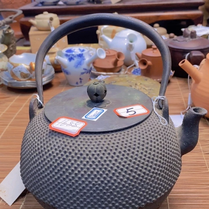 4家用精美铁壶一客