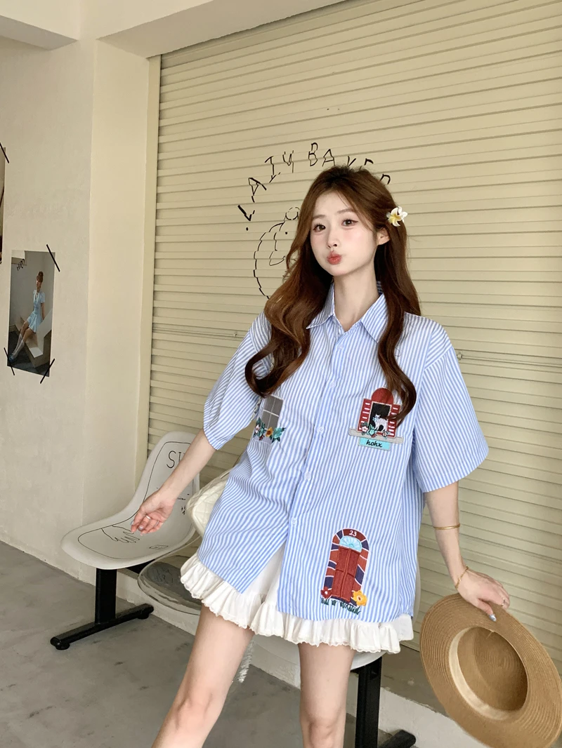 【蓝纹趣窗】重工刺绣条纹短袖衬衫女夏季别致慵懒感上衣2025新款