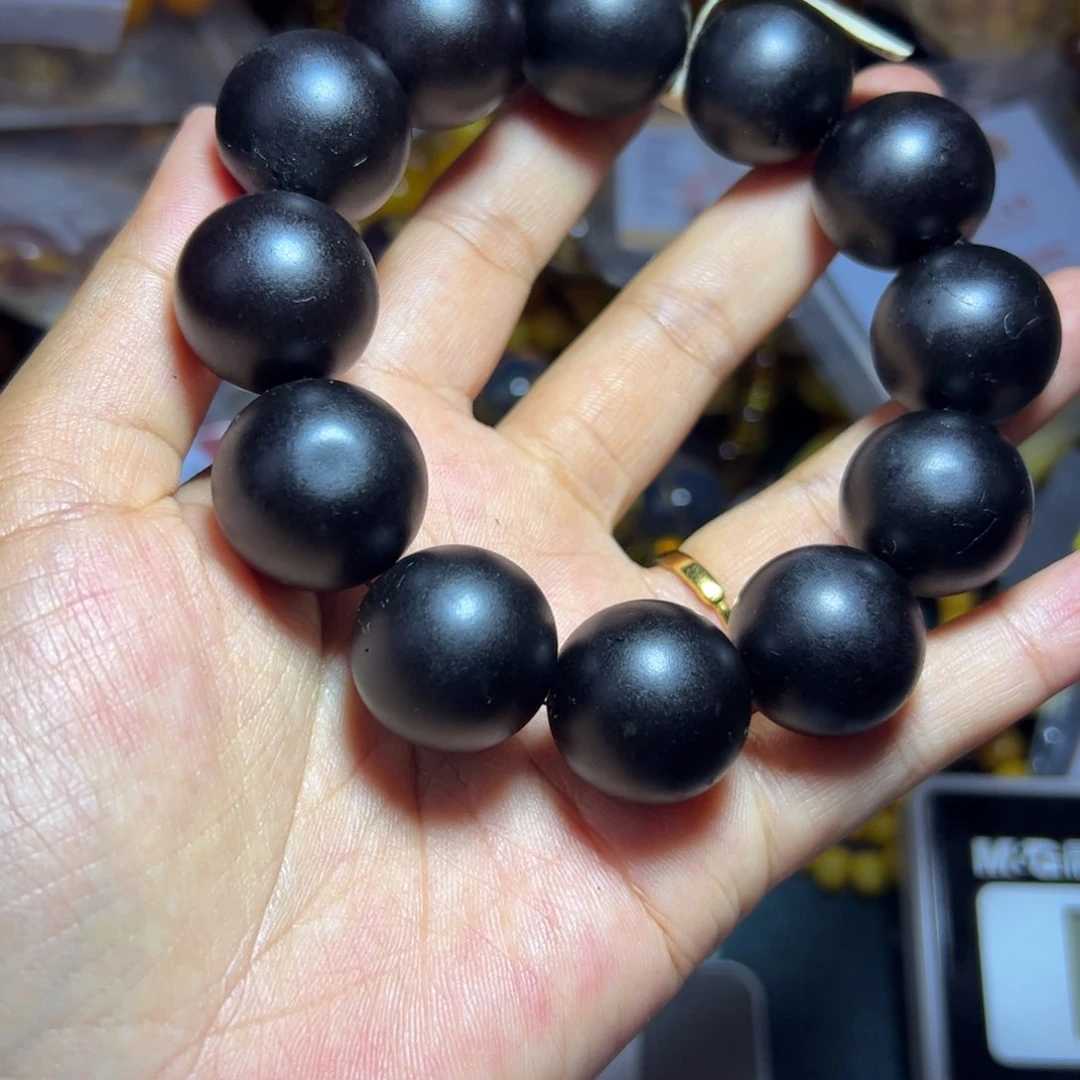 未镶嵌琥珀珠宝奇石396