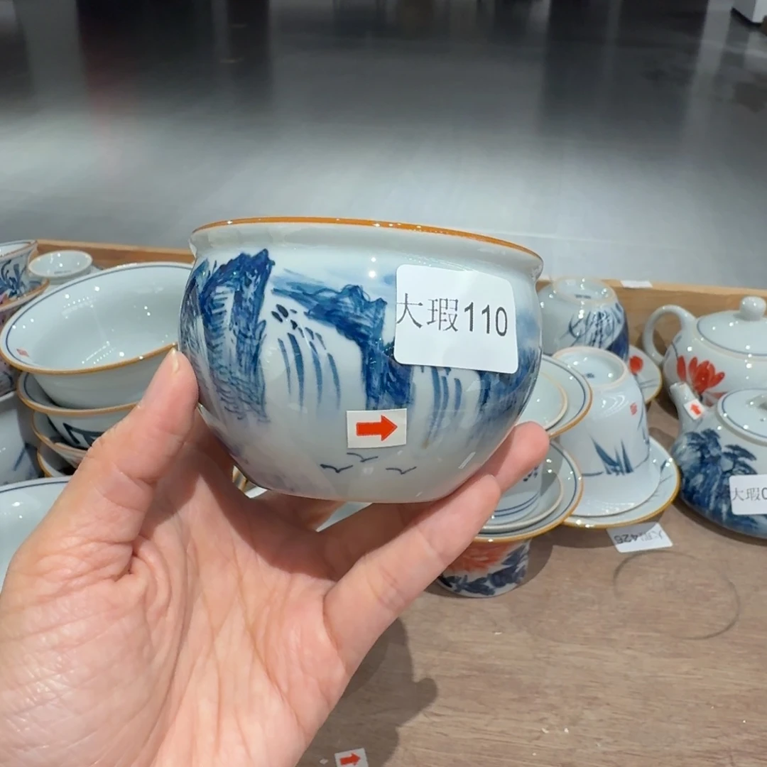 釉下手绘茶具微瑕