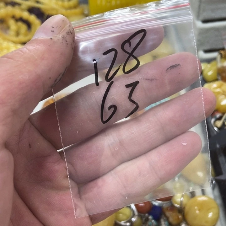 @***呀未镶嵌蜜蜡裸石手串